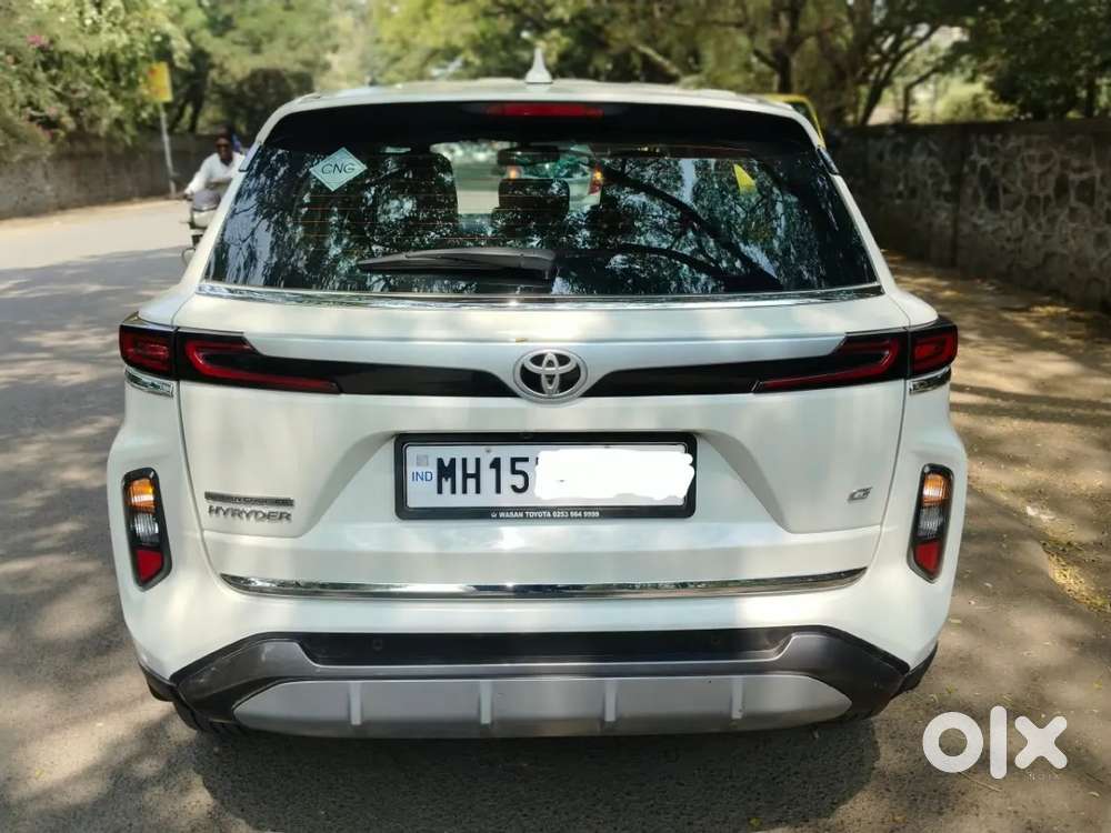 Toyota Urban Cruiser Hyryder, 2025, Petrol