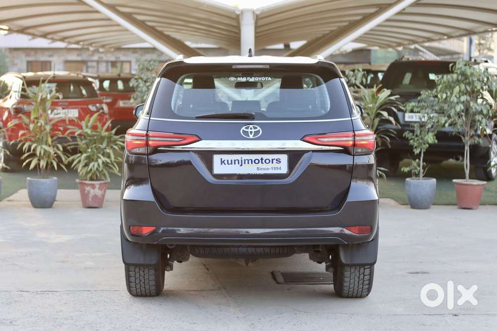 Toyota Fortuner [2021-ongoing] 2.8 2wd Diesel At, 2021, Diesel