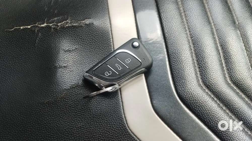 Maruti Suzuki Brezza Vxi At 2020