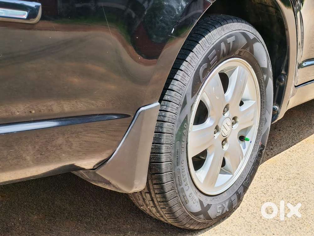 Swift Dzire Petrol Manual 2009