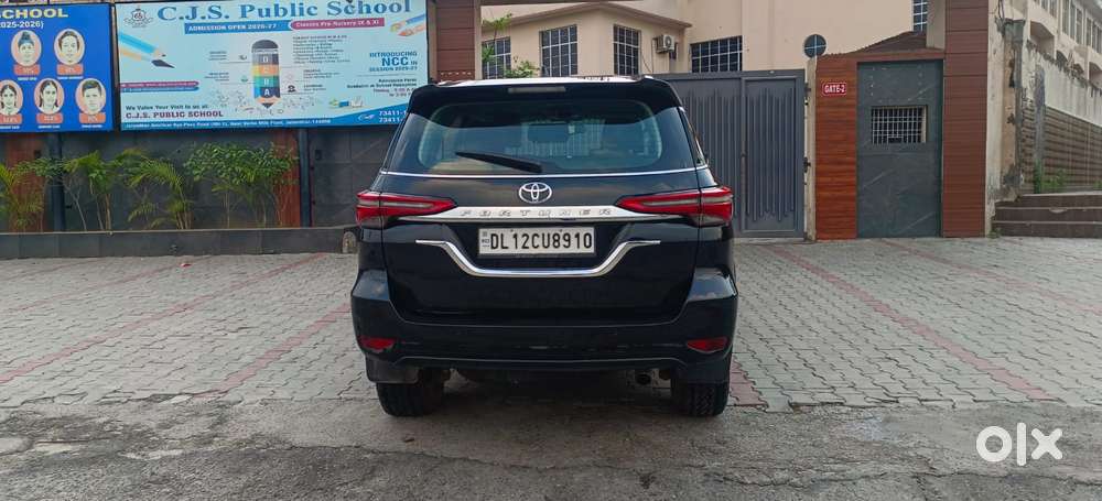 Toyota Fortuner 2.8 At Celebratory Edition, 2022, Diesel