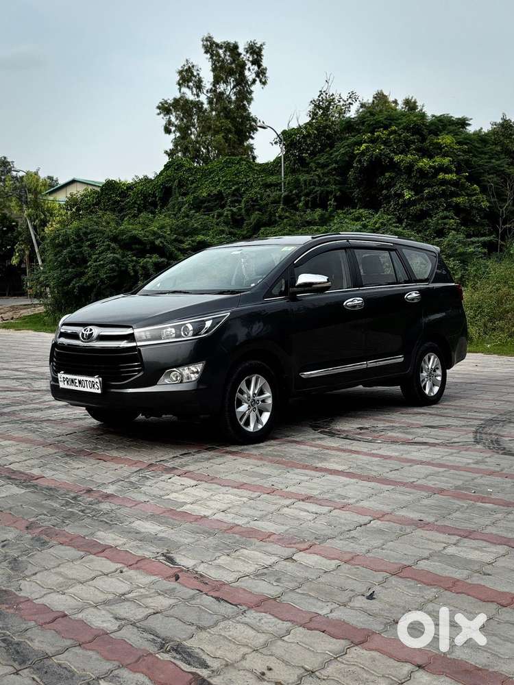 Toyota Innova Crysta 2.8 Zx At, 2017, Diesel