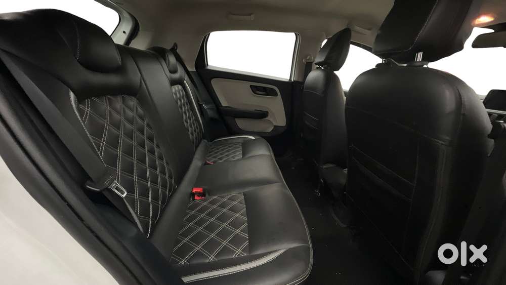 Tata Altroz 1.2 Xt, 2021, Petrol