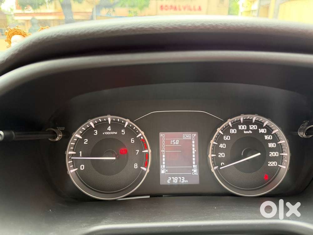 Maruti Suzuki Brezza 2023 Cng & Hybrids 27800 Km Driven