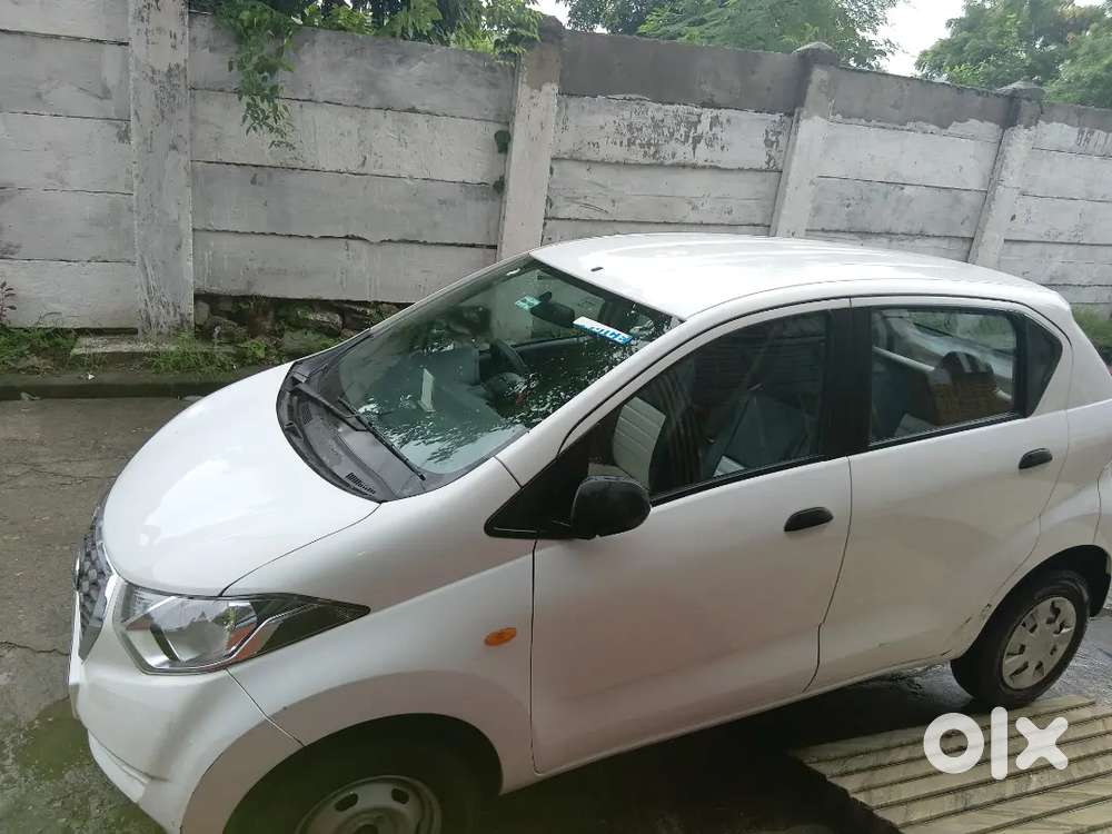 Almost Unused  ,16731 Km,98%टायर,26 Km/लीटर,doctor's Datson Redigo Car