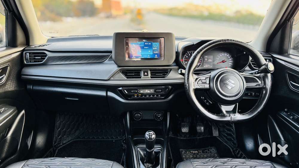 Maruti Suzuki Swift 1.2 Vxi (o), 2024, Petrol