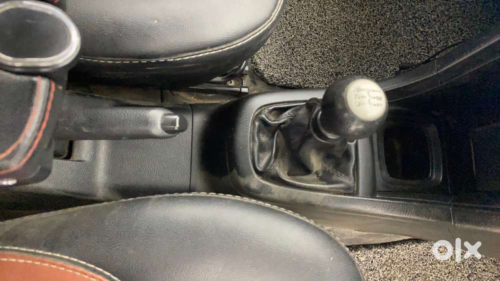 Maruti Suzuki Swift Lxi, 2016, Petrol