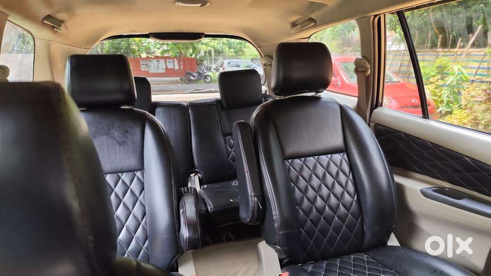 Toyota Innova 2.5 G (diesel) 7 Seater, 2010, Diesel