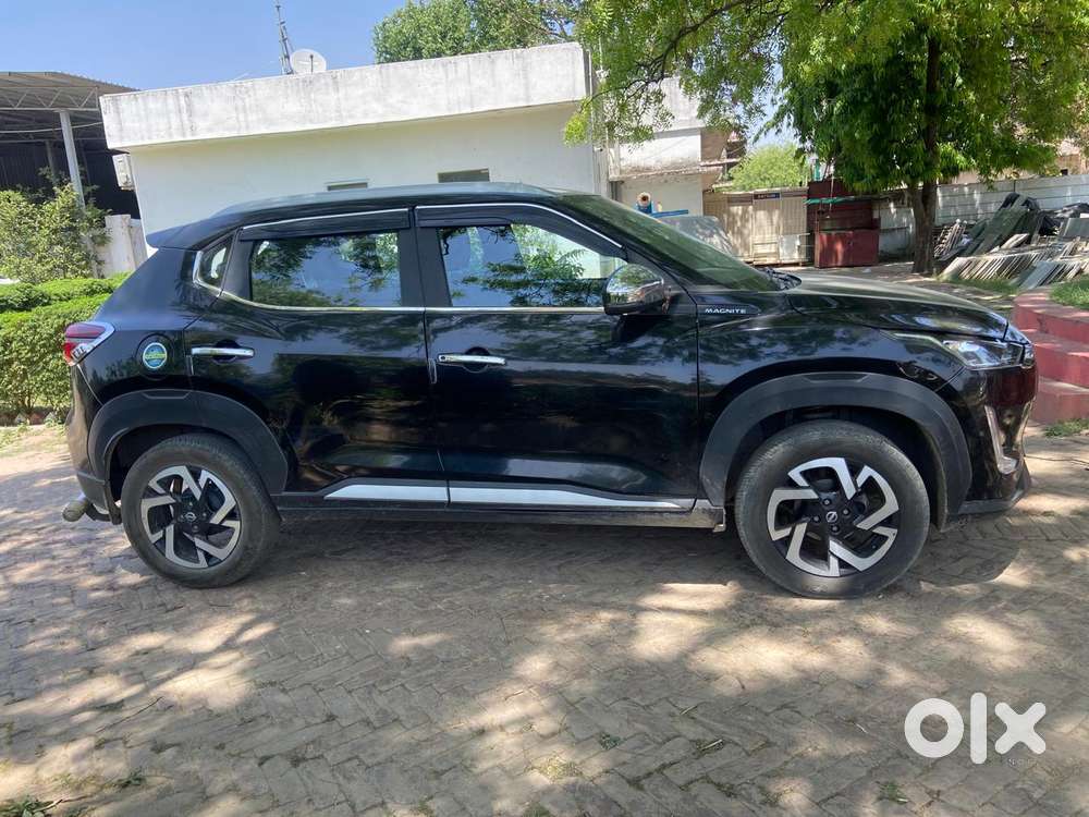 Nissan Magnite 1.0 Xv, 2023, Petrol
