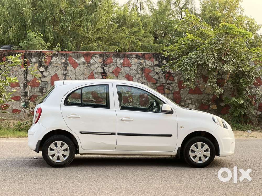 Nissan Micra Cvt Xv, 2015, Petrol