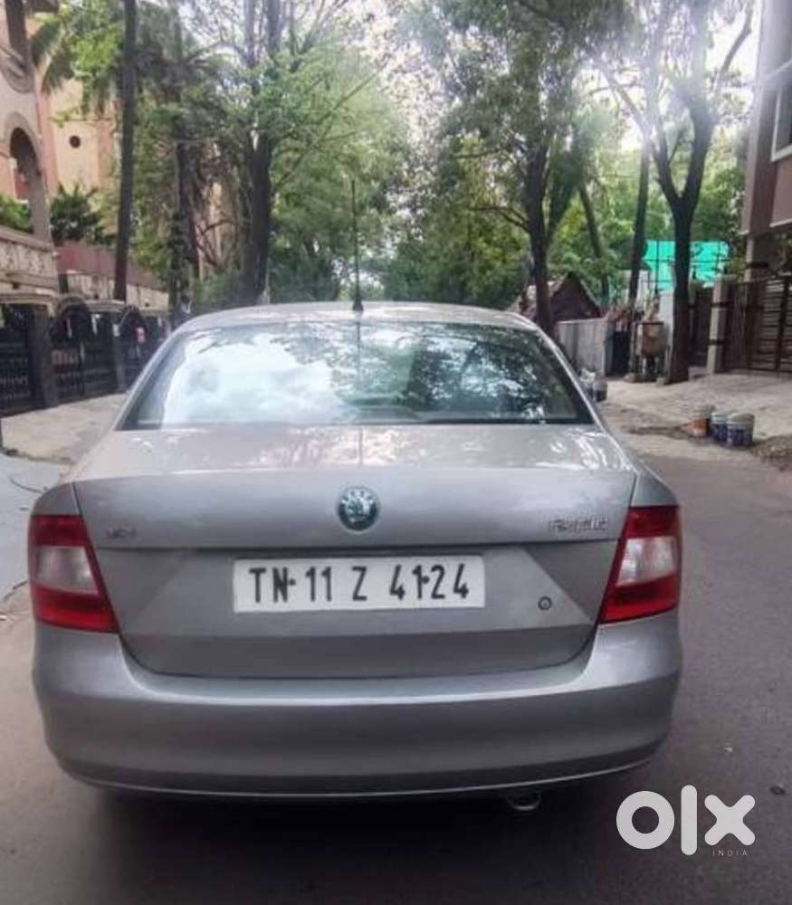 Skoda Rapid 1.0 Ambition Tsi, 2012, Petrol