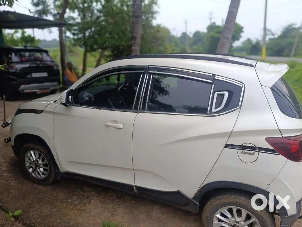Mahindra Car