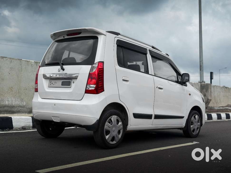 Maruti Suzuki Wagon R Vxi, 2017, Petrol