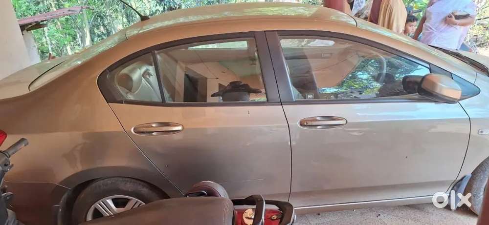 Honda City Zx Petrol 2009