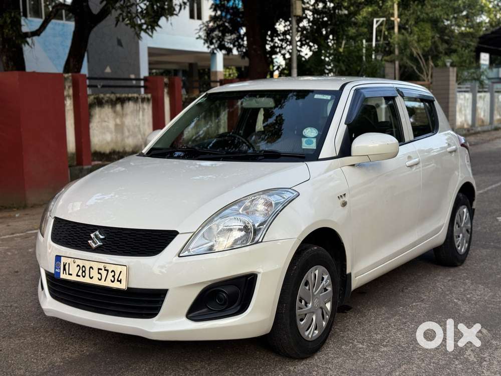 Maruti Suzuki Swift Lxi Option, 2017, Petrol
