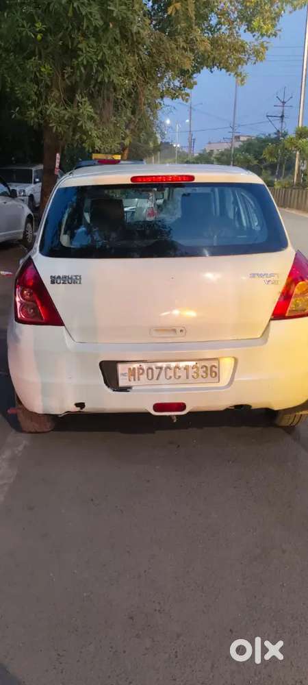 Maruti Suzuki Swift 2010 Diesel 144000 Km Driven