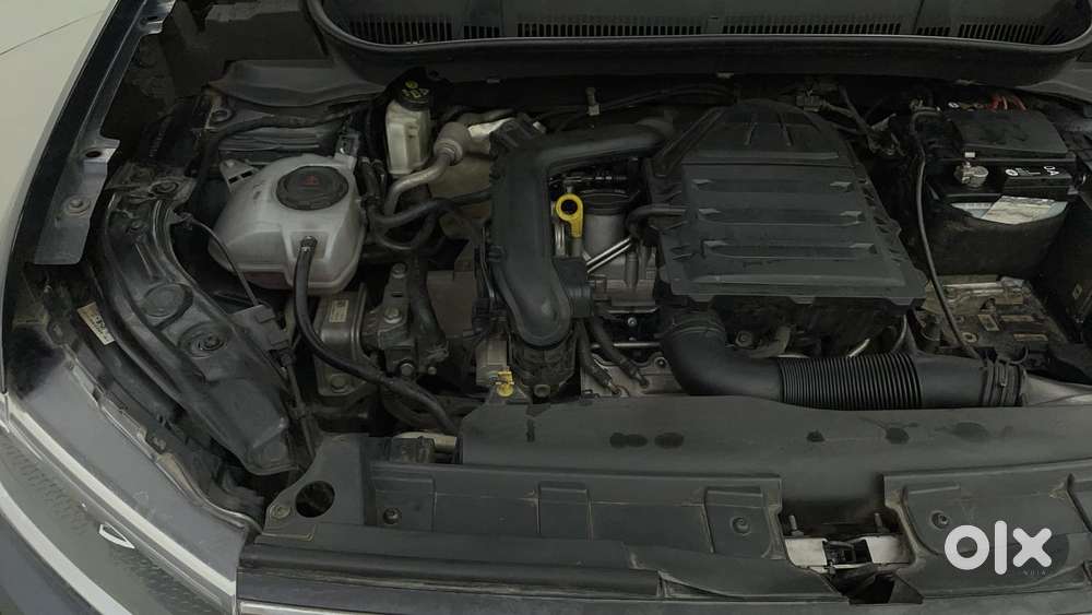Volkswagen Taigun Topline 1.0 Tsi At (electric Seats), 2022, Petrol