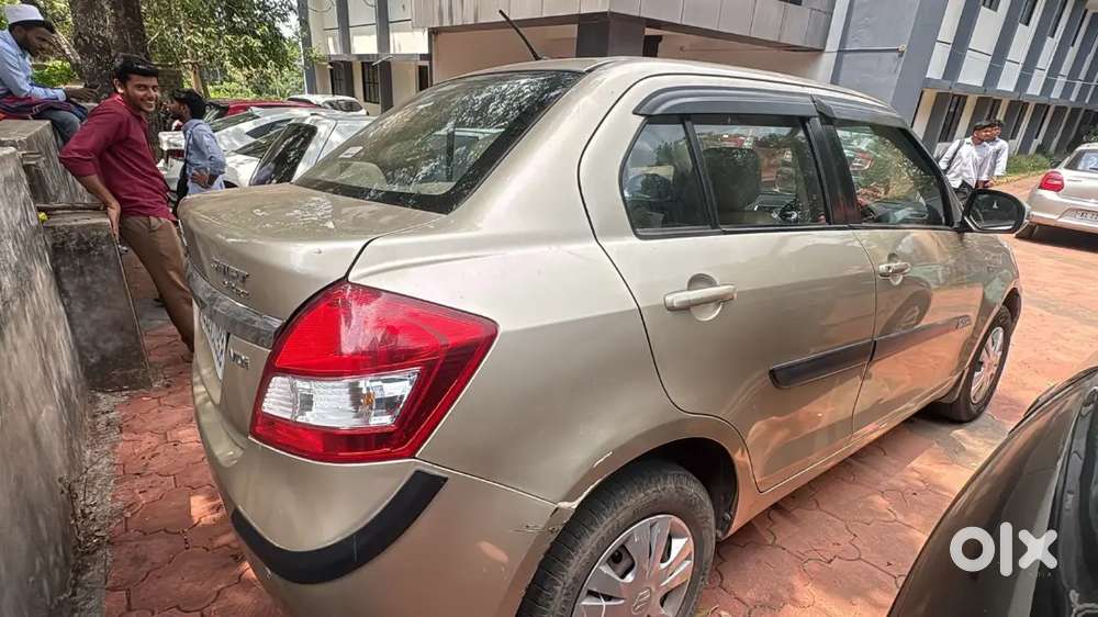 Maruti Suzuki Swift Dzire 2014 Diesel Well Maintained.