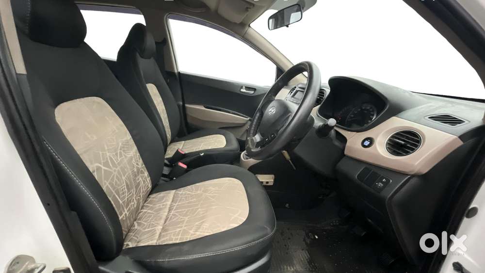 Hyundai Grand I10 Sportz 1.2 Kappa Vtvt, 2014, Petrol