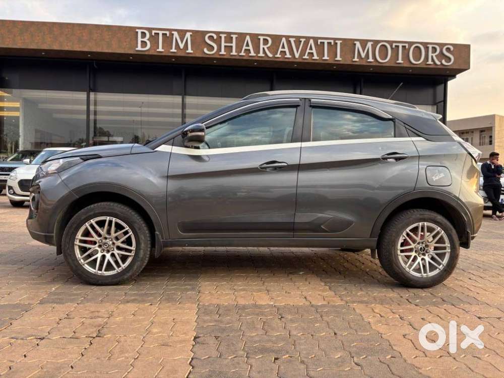 Tata Nexon 1.5 Revotorq Xma Plus (s) Amt, 2022, Diesel
