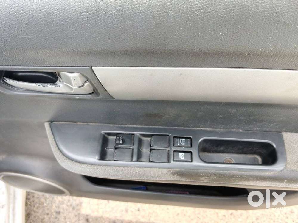 Maruti Suzuki Swift Dzire, 2008, Petrol