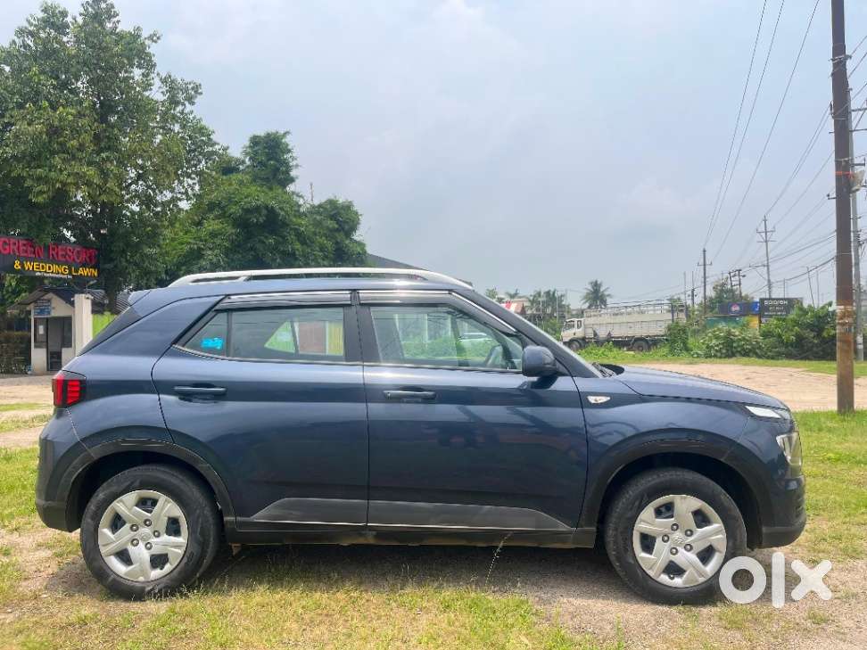 Hyundai Venue S Mt 1.2 Kappa, 2022, Petrol