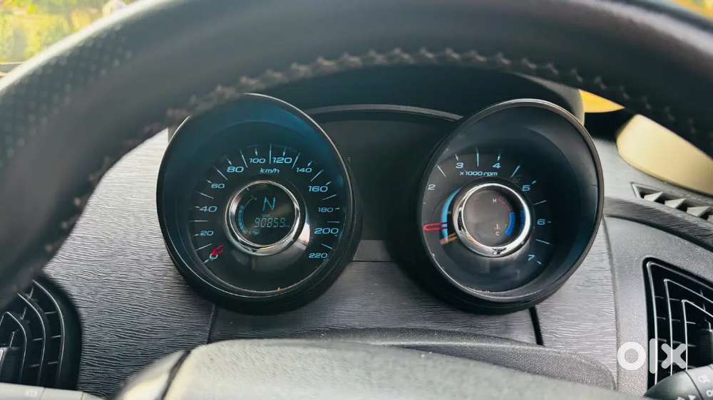 Mahindra Xuv500 Diesel 2020