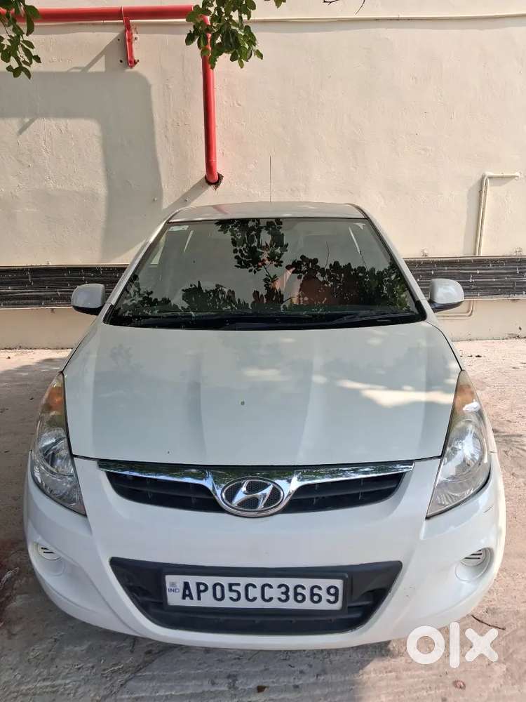 Hyundai I20 1.4 Magna 2011