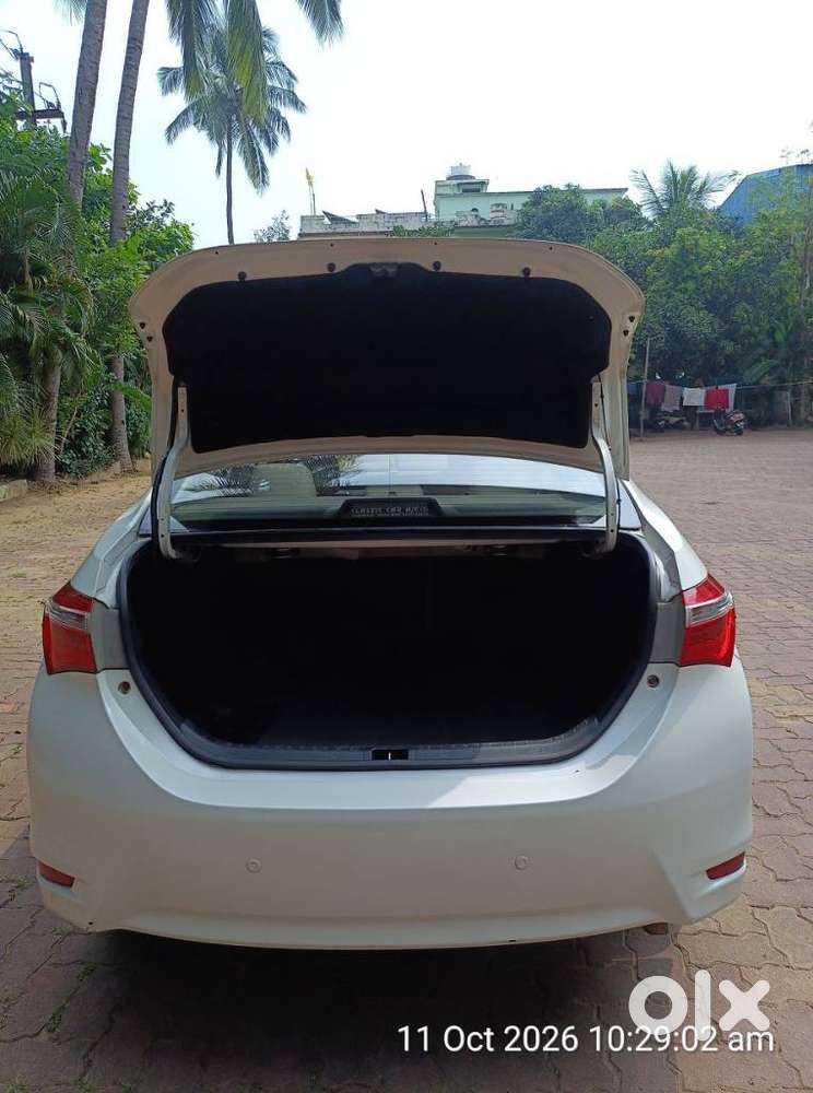 Toyota Corolla Altis Vl At, 2017, Petrol