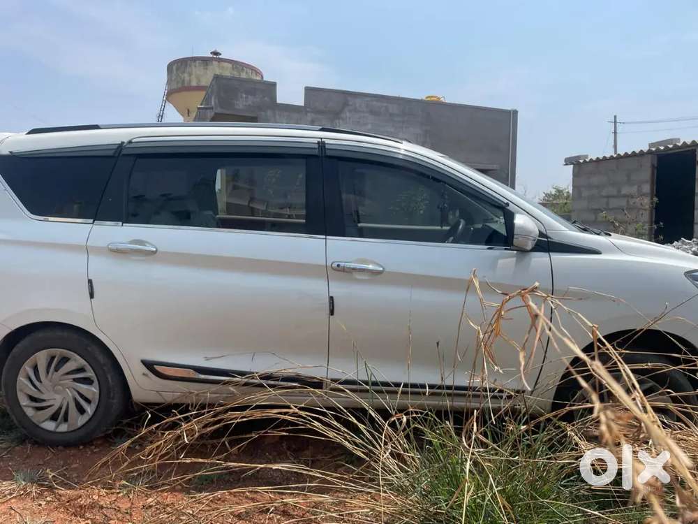 Maruti Suzuki Ertiga 2024 Cng & Hybrids 5555 Km Driven