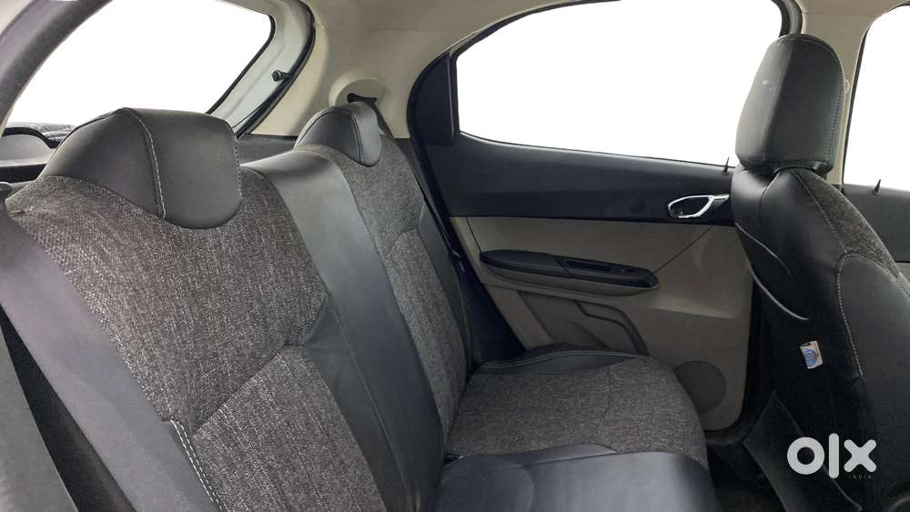 Tata Tiago 1.2 Revotron Xz, 2017, Petrol