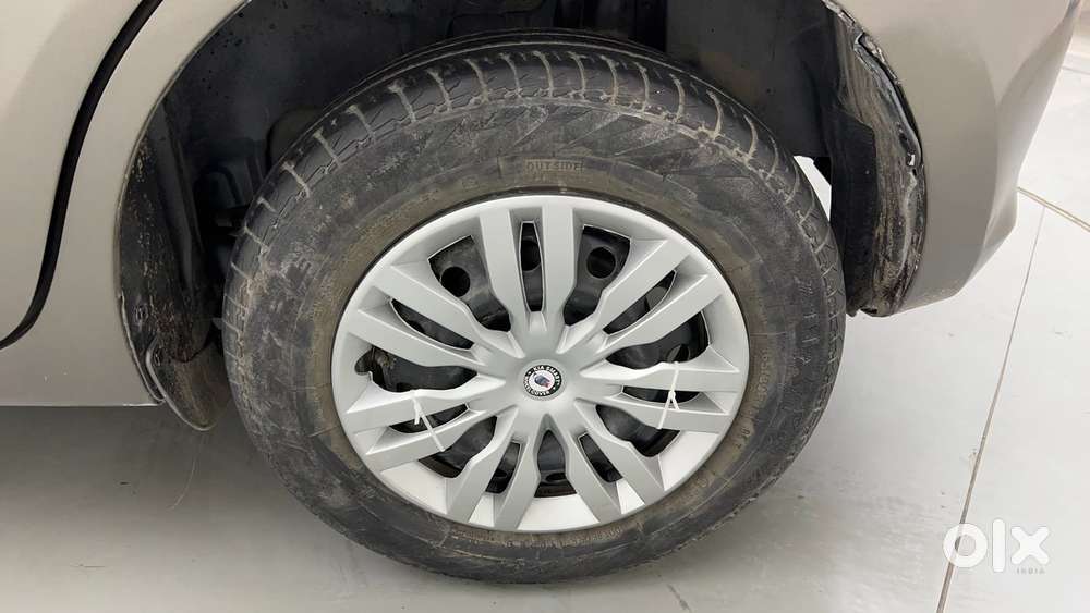 Maruti Suzuki Swift Vvt Vxi, 2022, Petrol