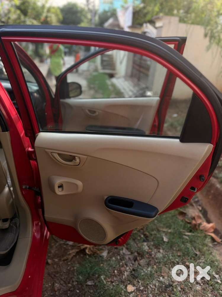 Honda Brio S Mt (2016) - Petrol - Well Maintained – For Sale