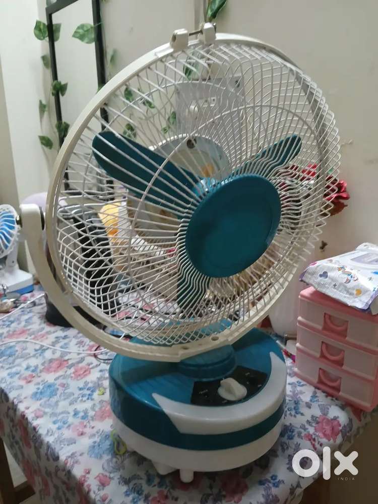 Battery Table fan