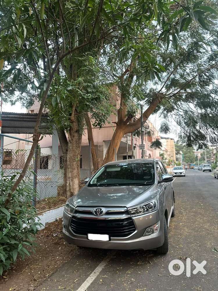Toyota Innova Crysta 2018 Diesel Manual