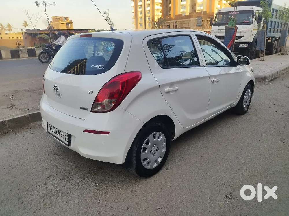 Hyundai I20 2014 Cng & Hybrids Good Condition
