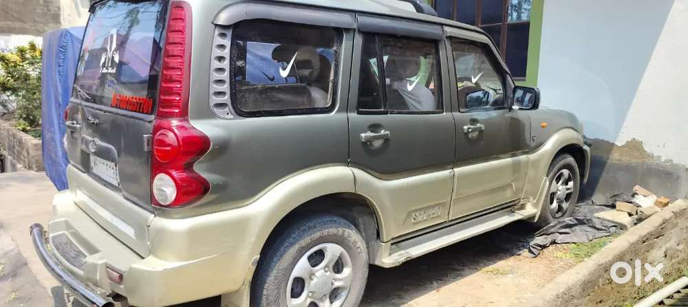 Mahindra Scorpio Classic 2011