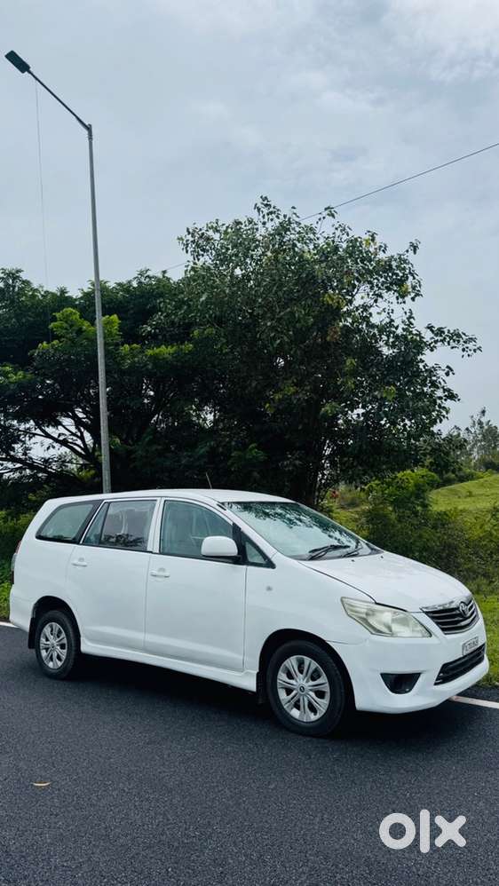 Toyota Innova Diesel Manual 2012
