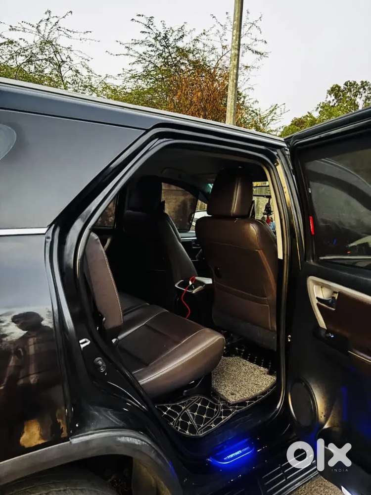 Toyota Fortuner Diesel 2019 Mt Black Lover