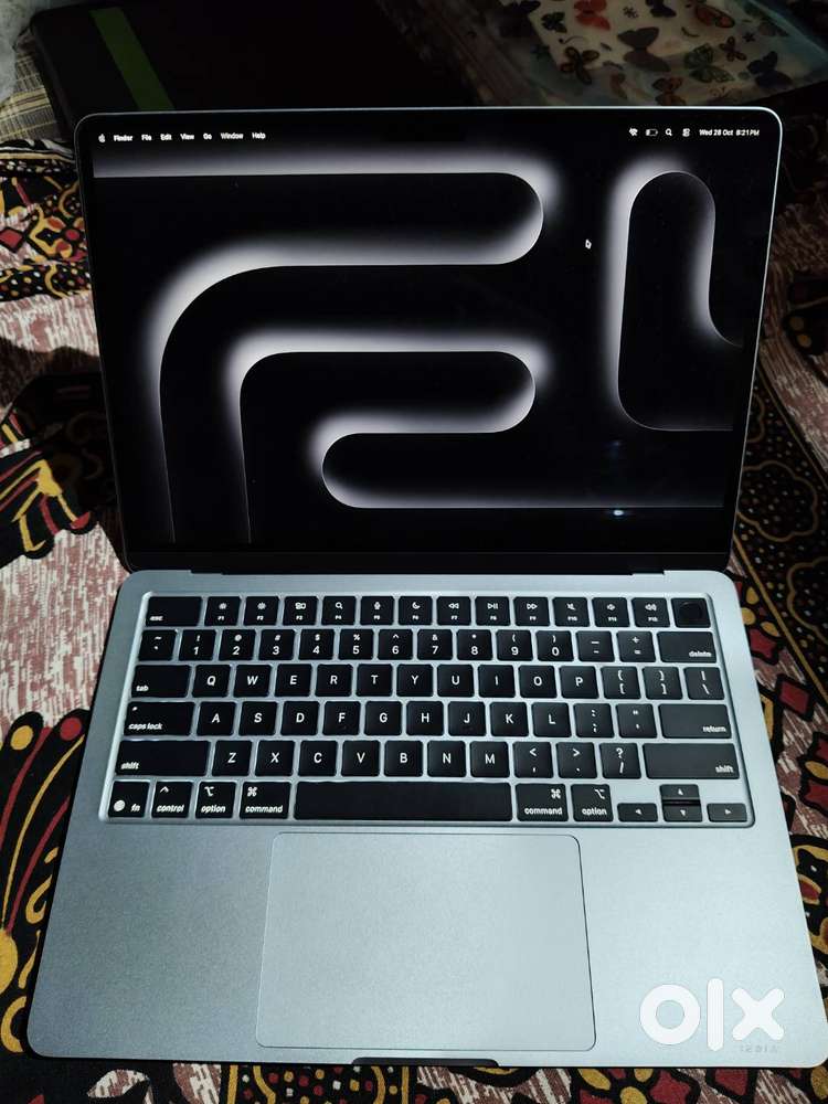 MacBook Air m4 2025