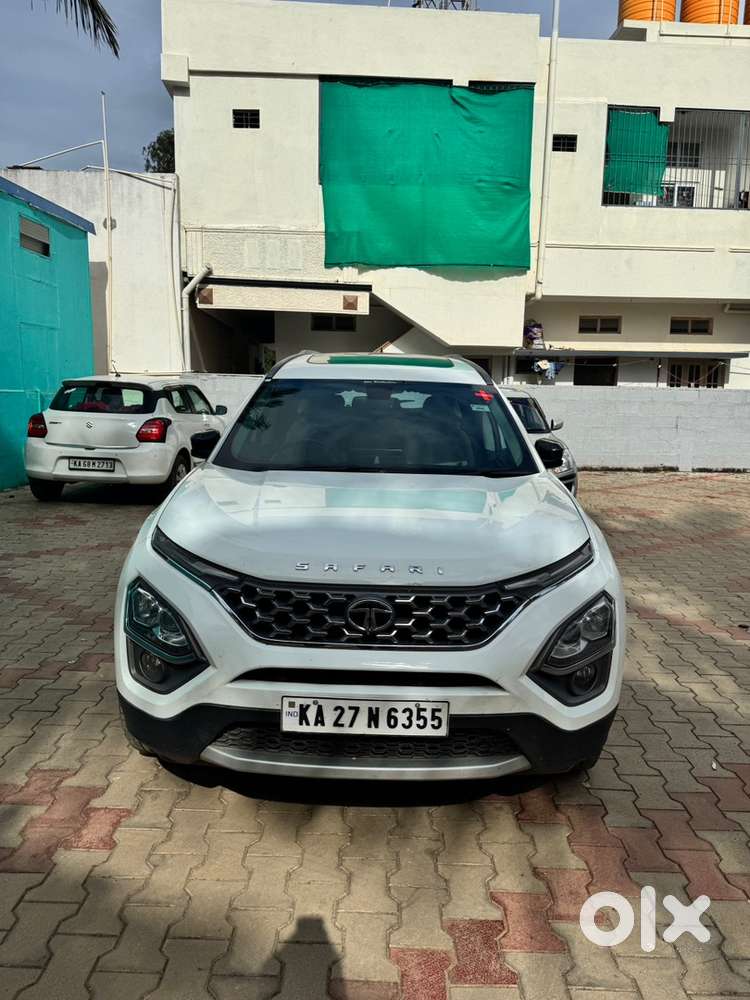 2021 Tata Safari Diesel Automatic