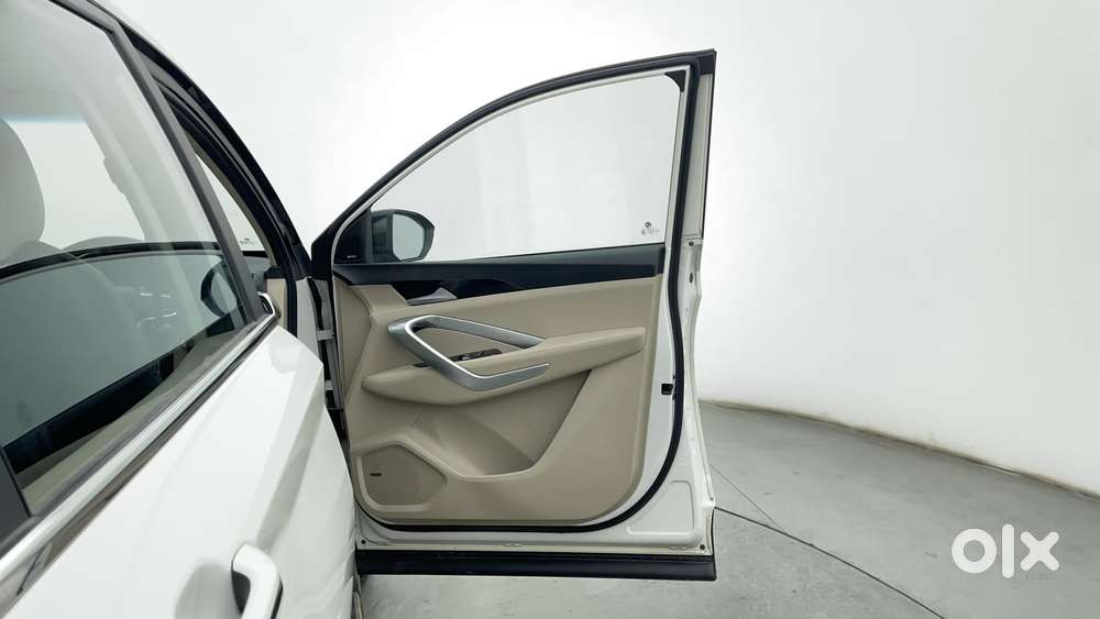 Mg Hector Sharp Pro 2.0 Turbo Diesel Mt Dual Tone, 2022, Diesel