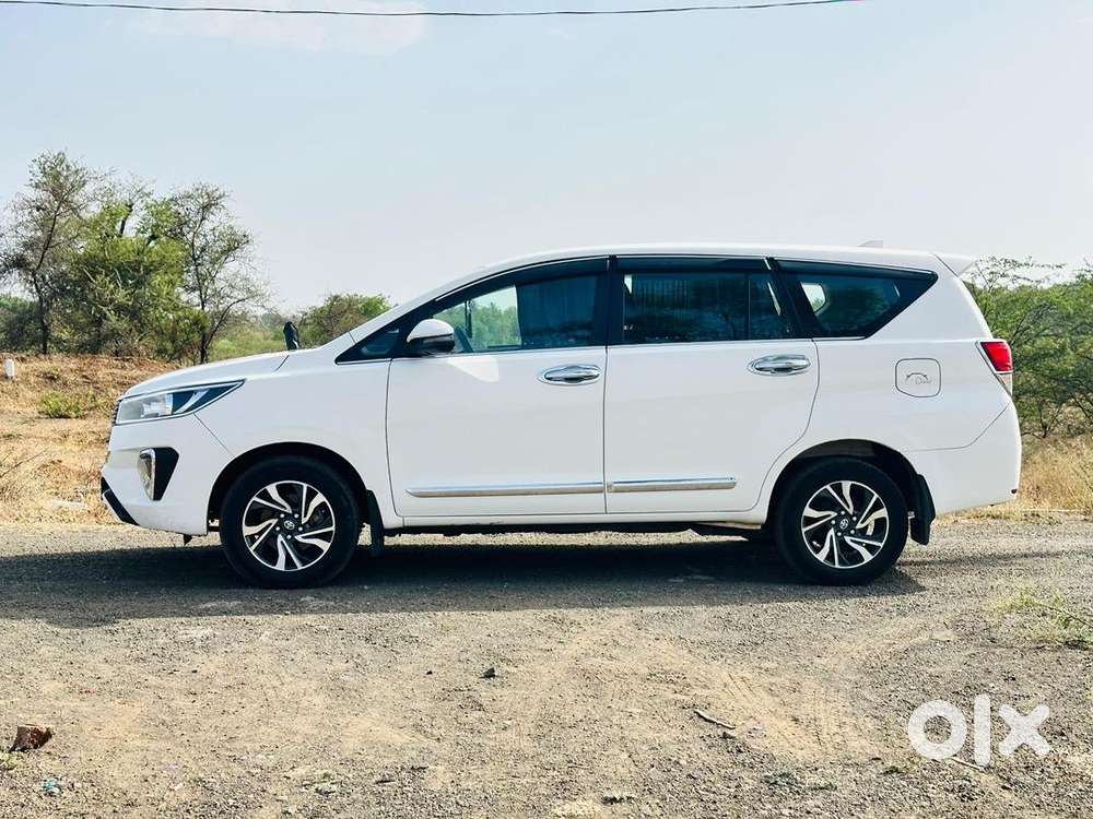 Toyota Innova Crysta 2021 Diesel 60000 Km Driven