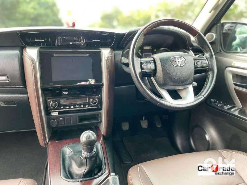 Toyota Fortuner 4x2 Mt 2.8 Diesel, 2020, Diesel