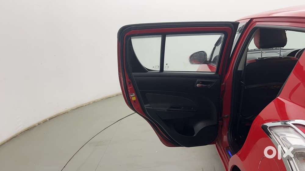 Maruti Suzuki Swift Vvt Vxi, 2015, Petrol