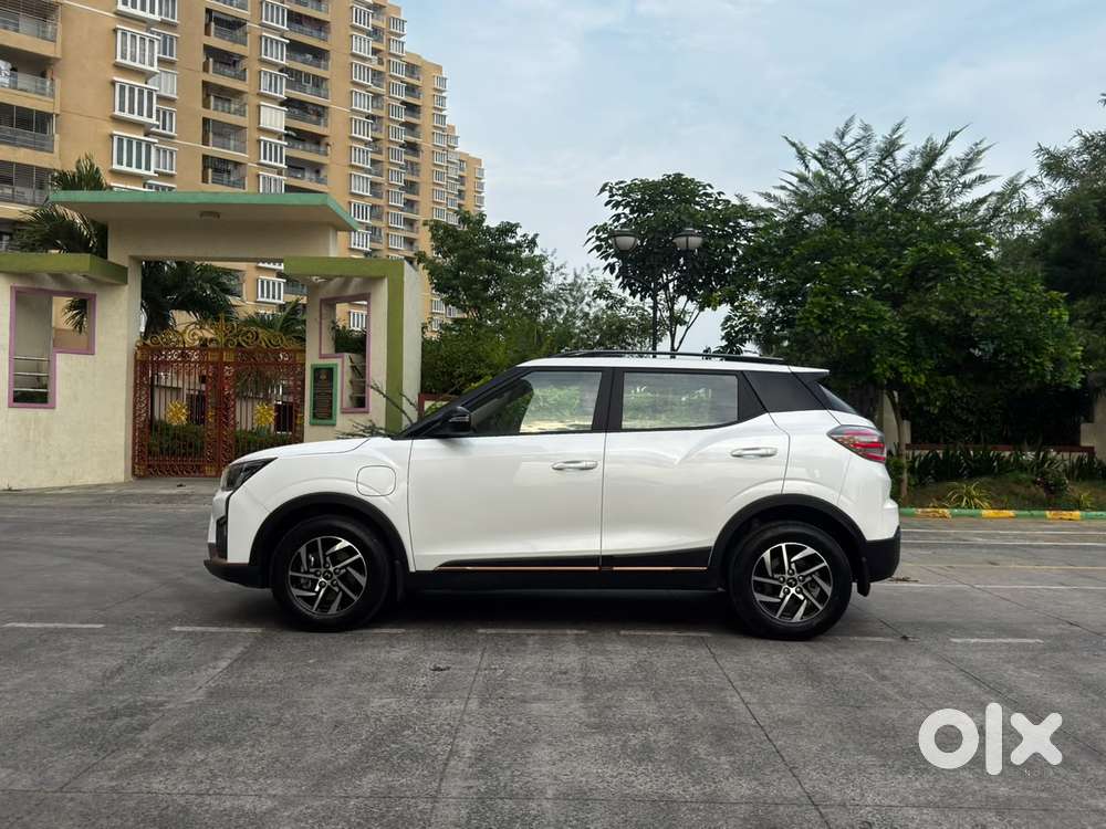 Mahindra Xuv400 Ev El Fast Charger, 2026, Electric
