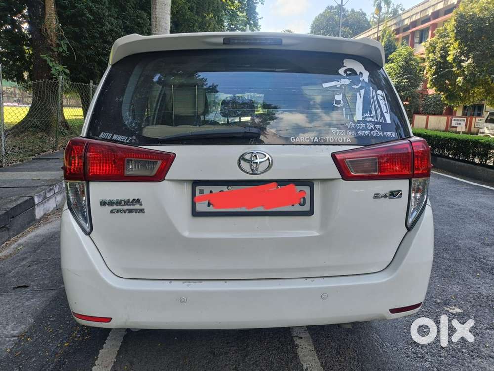 Toyota Innova Crysta 2019