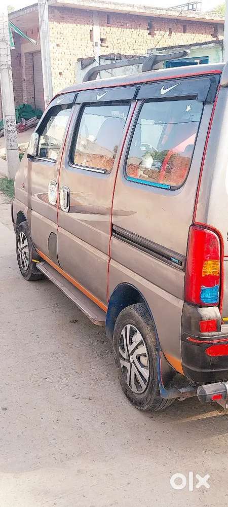 Good Condition. 100000.km.runnig.grey Colour