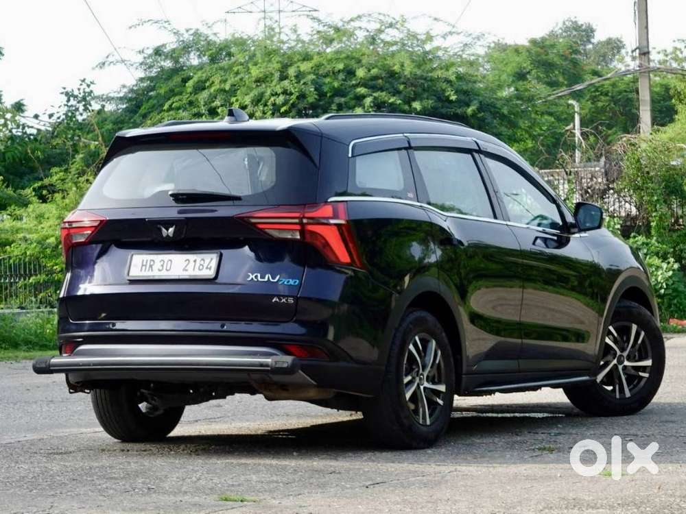 Mahindra Xuv700 2.0 Ax 7 Petrol Mt Str, 2022, Petrol