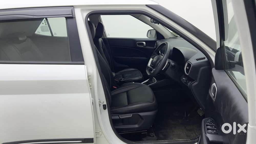 Hyundai Venue Sx Plus Turbo Dct, 2021, Petrol